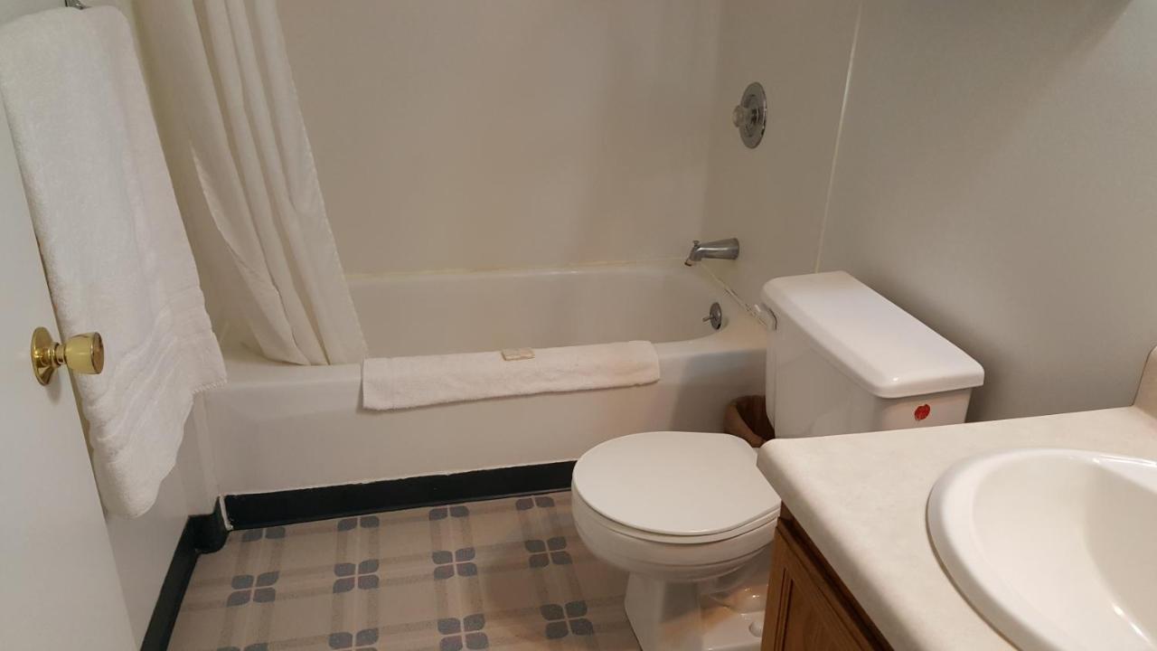 Borealis Inn Fairbanks Ngoại thất bức ảnh